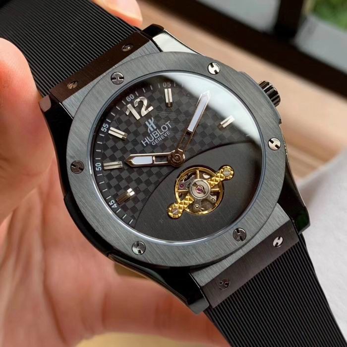 HUBLOT GENEVE Watch 693